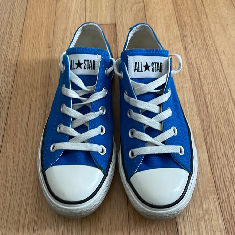 Converse All Star in Skydiver Blue Women's 6 Men's 4 unisex